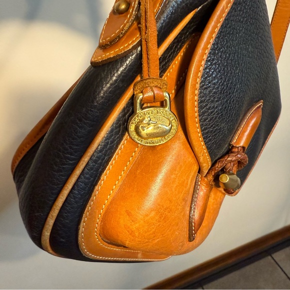 Dooney & Bourke Vintage Black and Brown Outback Crossbody Bag - Picture 4 of 12